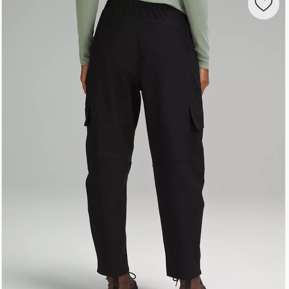 Lululemon Light Cargo Pant - Picture 2 of 8